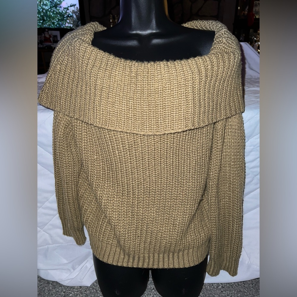 SNDYS Off Shoulder Knit Sweater